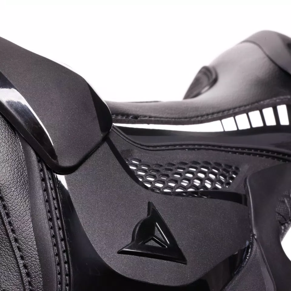 NEXUS 3 IN & OUT BOOTS WMN - BLACK/BLACK/WHITE - 8