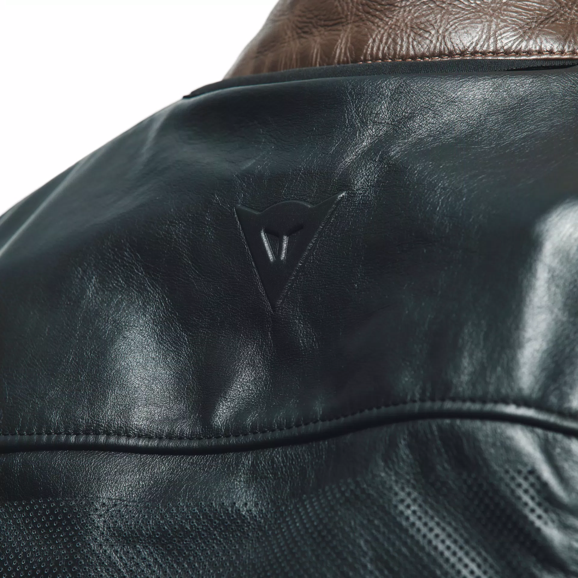 SMART JACKET LEATHER - MEN'S MOTORCYCLE LEATHER VEST WITH INTEGRATED AIRBAG