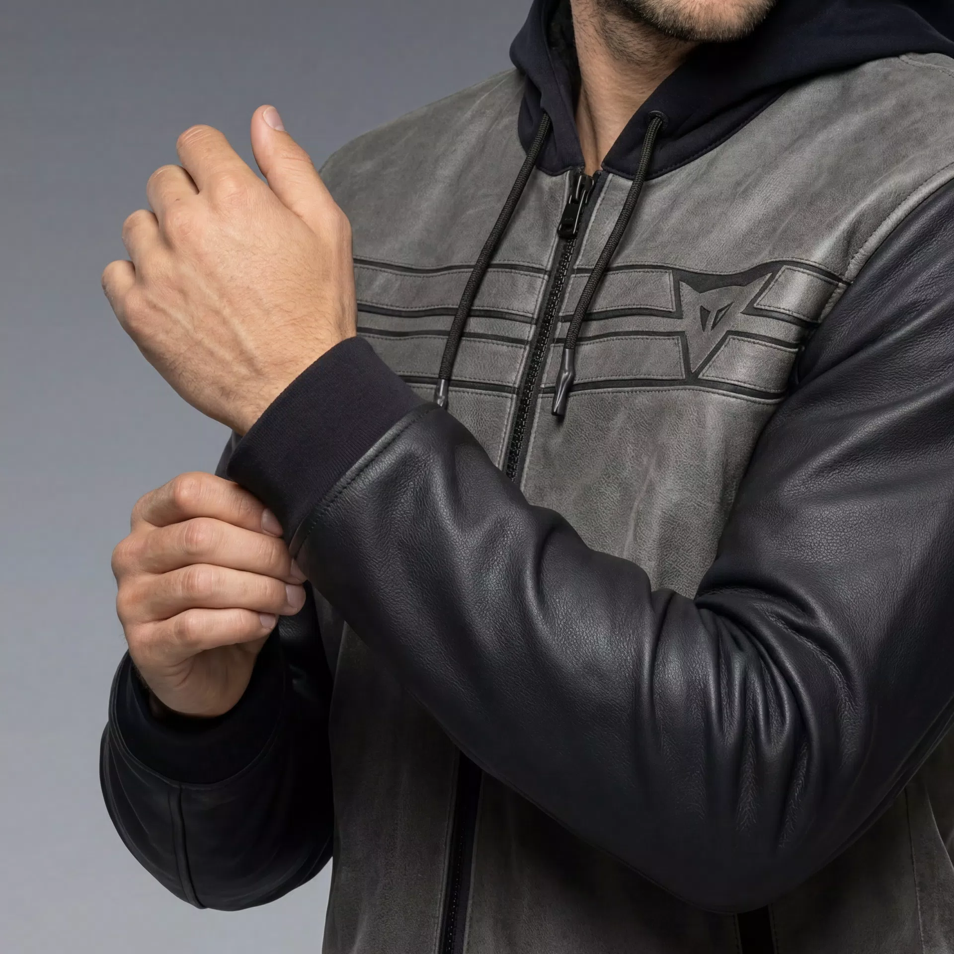 VINTEDGE - LEATHER MOTORCYCLE JACKET MEN