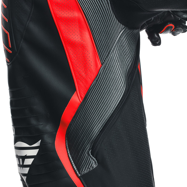 audax-d-zip-1pc-perf-leather-suit-black-red-fluo-anthracite image number 15