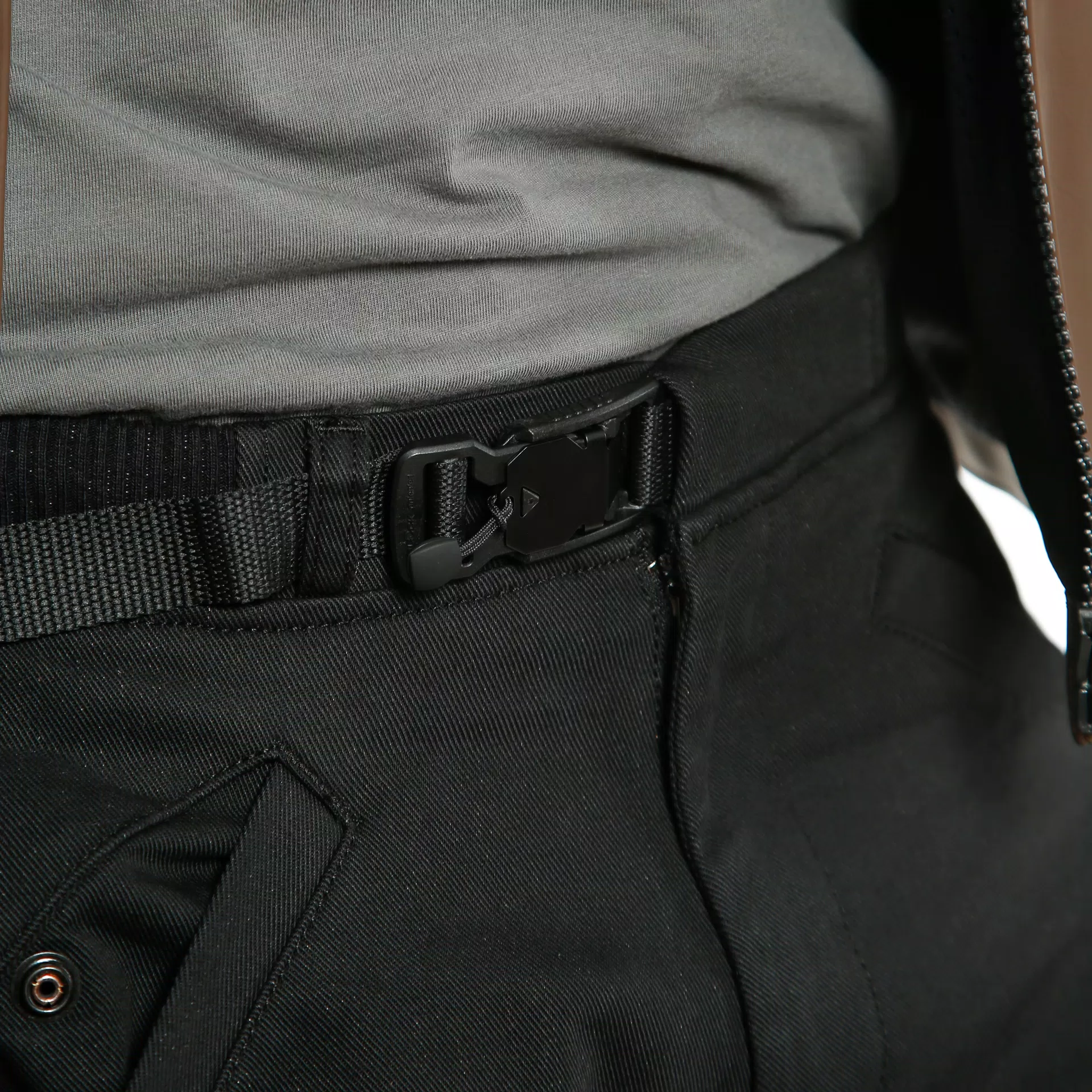TRACKPANTS - MEN'S MOTORCYCLE PANTS IN FABRIC