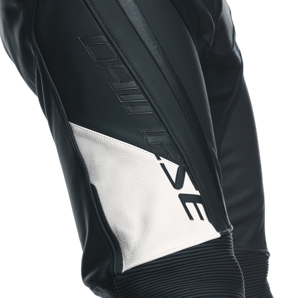 delta-4-motorradhose-aus-leder-herren-black-white image number 8